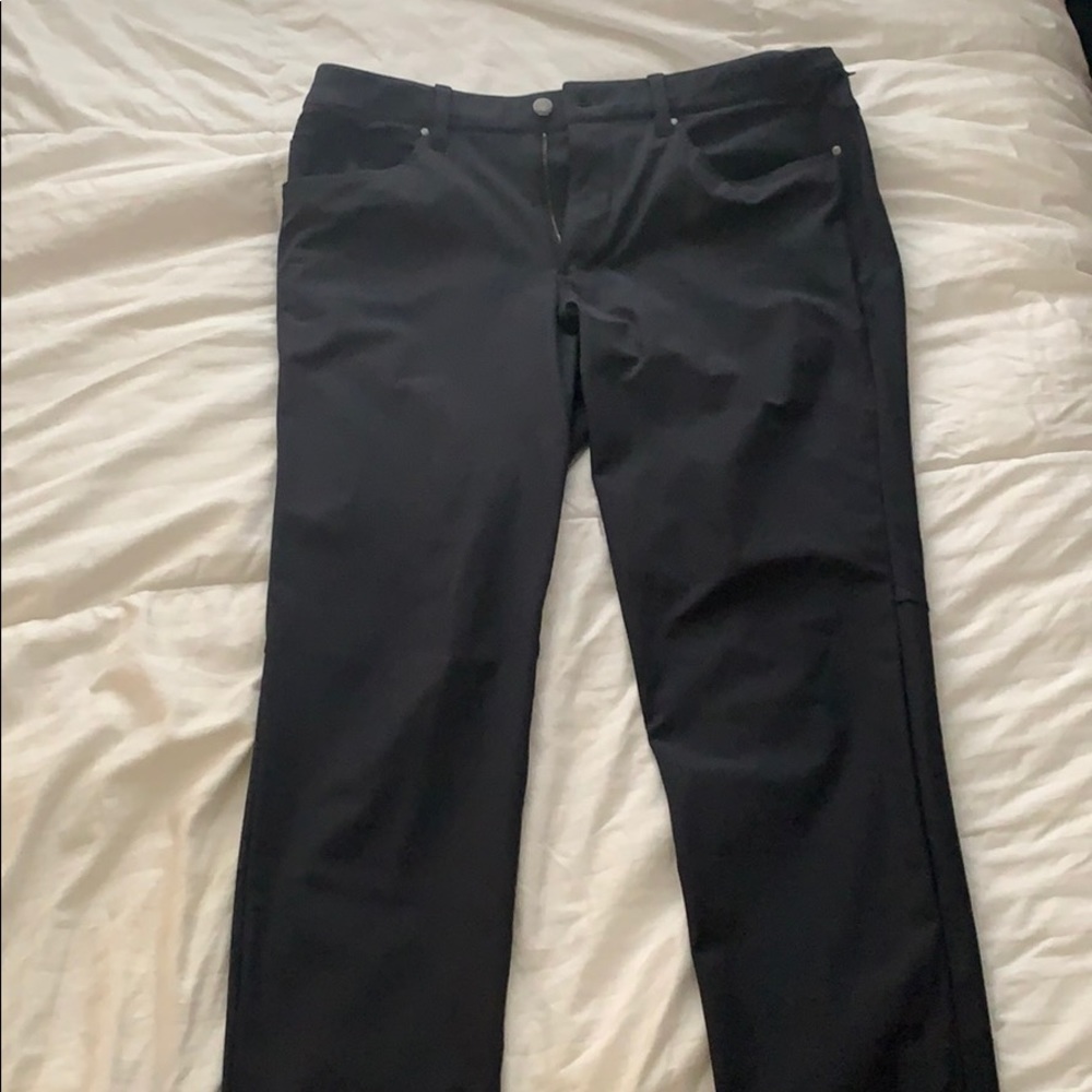 Lululemon ABC Pant Slim 33’